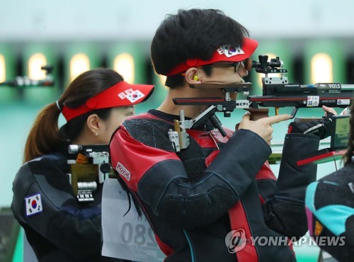 [아시안게임] 김현준·정은혜, 사격 공기소총 혼성 예선 1위