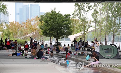 태풍 지난 경남·울산 낮기온 30도 이상 올라 '후텁지근'