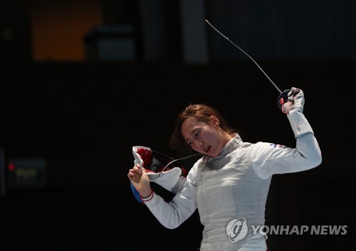 [아시안게임] 전희숙, 여자 플뢰레 개인전 2연패… 한국 펜싱 대회 첫 금