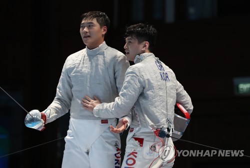 [아시안게임] 구본길 3연패·전희숙 2연패…한국 펜싱 '금빛 합창'