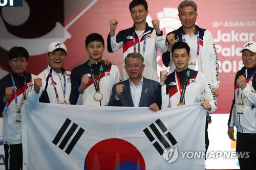 [아시안게임] 믿는 종목 '이름값'에 금맥 뚫은 한국 펜싱…아직 나흘 남았다