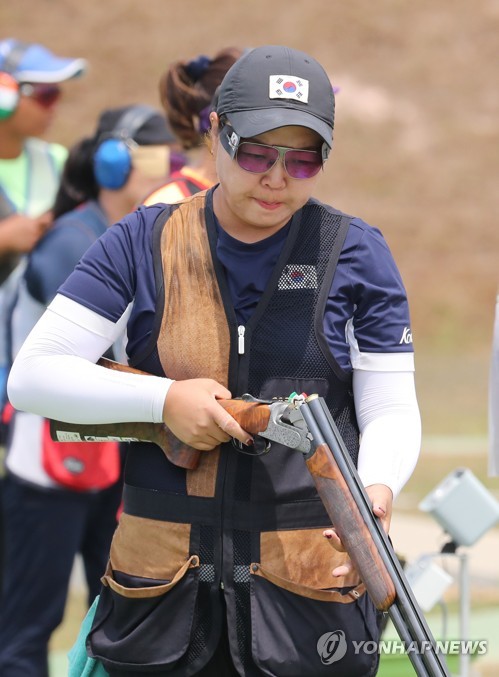 -아시안게임- 사격 이보나, 여자 더블트랩 4위