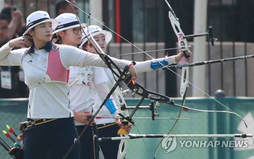 [아시안게임] 양궁 여자 단체전, 남북 대결 가볍게 승리하고 준결승