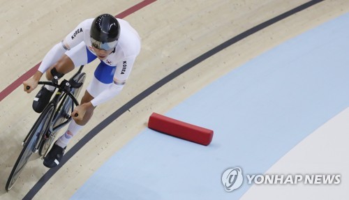 [아시안게임] 사이클 박상훈 "낙담한 단체추발 동료 위해 더 달린다"