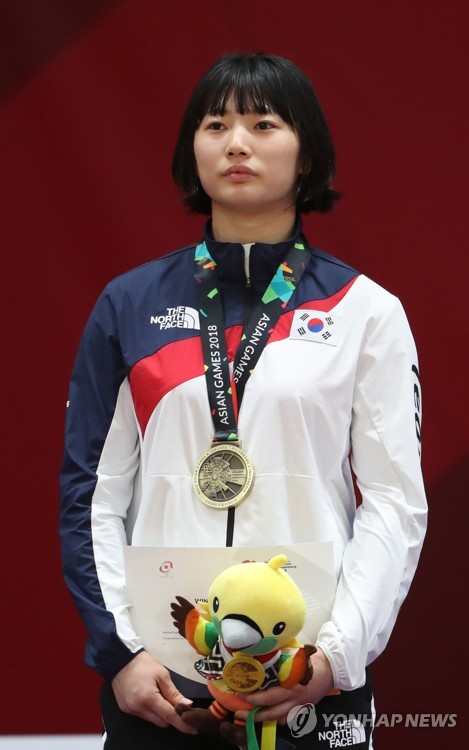 [아시안게임] 유도 안창림·김성연, 나란히 은메달…연장서 日에 패배