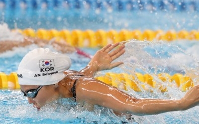 [아시안게임] 안세현, 접영 100m 동메달… 이키, 대회 첫 4관왕