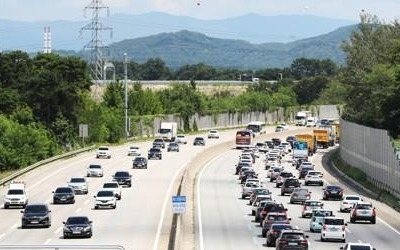 폭염에 휴가철 주요관광지 고속도로 통행량 감소