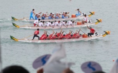 문 대통령, 카누 남북단일팀 금메달에 "한반도 전체에 기쁨"