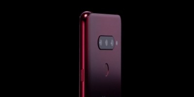 'LG V40 씽큐' 디자인 베일 벗다…"화려함 대신 편의성에 집중"