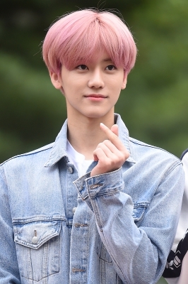 [포토] NCT 드림 재민, '소녀팬 향한 멋진 하트~'