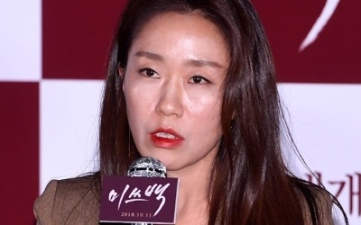 '미쓰백' 감독 "아동학대 소재, 아역 배우 상처되지 않도록 치료 연계"