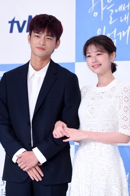 [포토] 정소민-서인국, '눈 호강 비주얼'