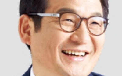 [기고] AI가 이끄는 4차 산업혁명 시대… '데이터 경제'로 산업구조 바꿔야