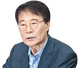 참모의 '가벼운 입'… 여론 악화 불 질러