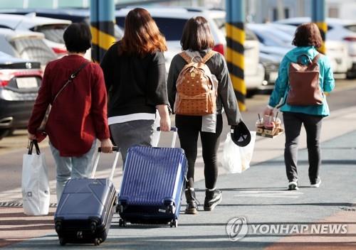 추석 귀경 시작…인천∼섬 여객선 전 항로 정상운항