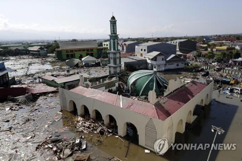 태국, 인니 쓰나미 피해지역의 자국민 긴급 후송 검토