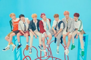 방탄소년단, 日 오리콘 주간 음반차트 1위…한미일 석권