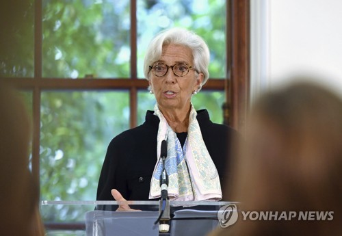 IMF의 경고 "카지노 룰렛 룰 경제, '노 딜' 브렉시트시 상당한 충격"