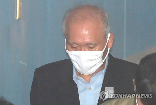 '국정원 정치공작' 박원동 징역 6년 구형… "업보라 생각"