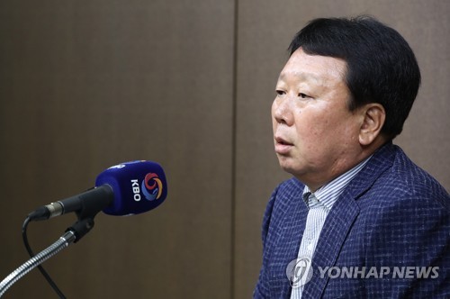 [아시안게임] '상처 컸던 영광'…선동열 감독, 국가대표 지도자로 첫 우승