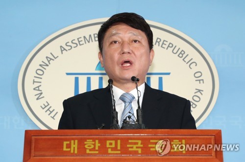 최재성 "남북관계 진전되면 NLL 변화시켜야… 안보팔이 안돼"