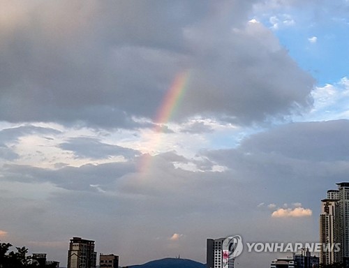 9월 첫 일요일 전국 최고 30도에 가끔 구름… 제주도 낮까지 비