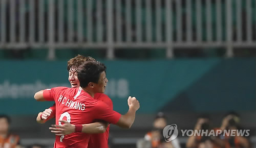 -아시안게임- 승우·희찬 연장전 골!골! 한국, 일본 꺾고 대회 2연패
