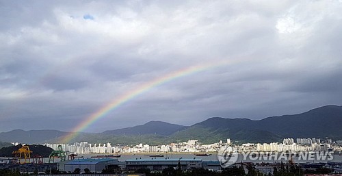 중북부·남해안·제주도 비 소식… 낮 26∼29도