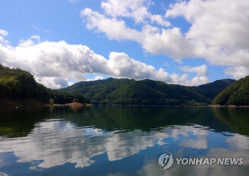 내일 전국 맑고 큰 일교차…동해안 일대 오전까지 비