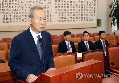 이석태 청문회…"헌재 다양성 기여" vs "역대급 유체이탈"