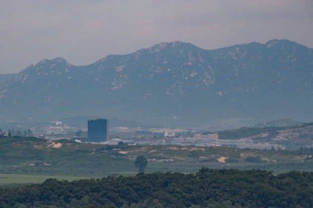 경기도 파주시 서부전선 비무장지대(DMZ)에서 보이는 개성공단 전경 (사진=연합뉴스)