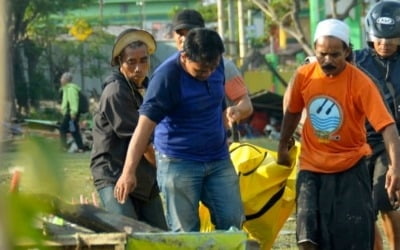 인도네시아 강진·쓰나미, 사망자 420명…감옥 불 지르고 죄수 탈옥하기도