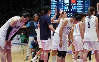 [아시안게임] '코리아' 선수들은 포기하지 않았고, 관중은 실망하지 않았다