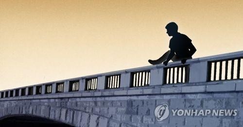 '함께 죽자더니'… 홀로 살아 망자 물건 훔친 30대 실형