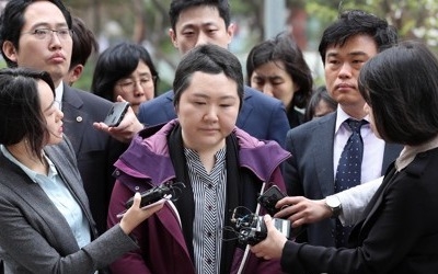 이대목동병원 신생아 사망 첫 공판… '사망원인' 공방 치열