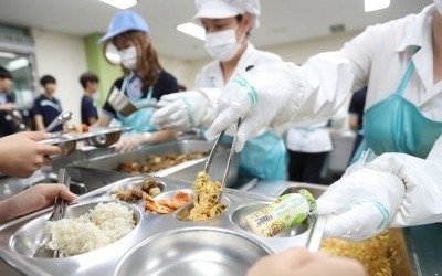 재원 없이 시작한 제주 고교 무상급식 '논란'… 내년엔 어떻게?