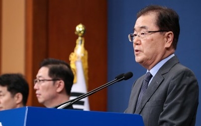 정의용, 중국 출국… 양제츠 면담서 방북 결과 설명