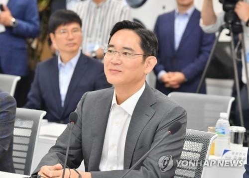 'AI에 꽂힌' 이재용… '신성장 엔진' 연구·인재영입 가속페달