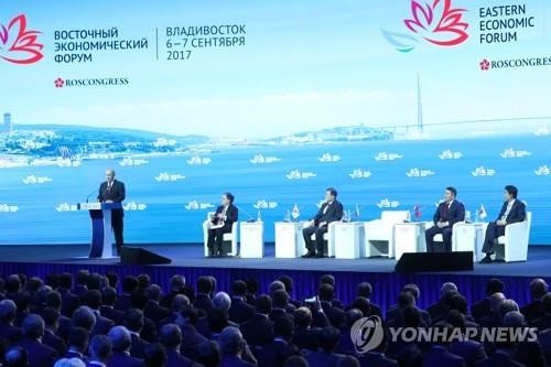 이총리, 러 '동방경제포럼' 참석차 출국… 푸틴·아베와 면담