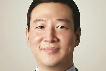 '대마 밀수·흡연' 허희수 전 SPC 부사장 집행유예로 석방