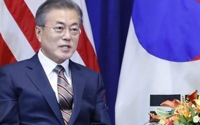 문대통령 "국제사회 北선택에 화답 차례… 평화의 길로 이끌어야"