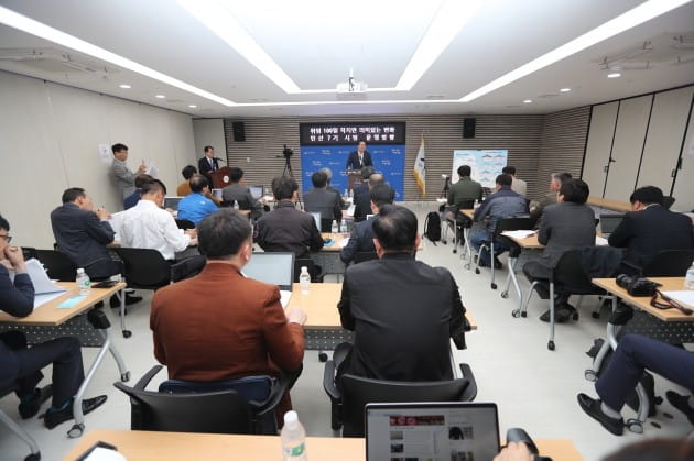 오세현 아산시장 "경제 활성화에 역량 집중하겠다"