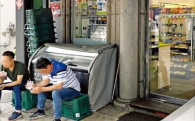 5대 편의점 매장 3년간 1만3000개 증가…"최저수익 보장해야"