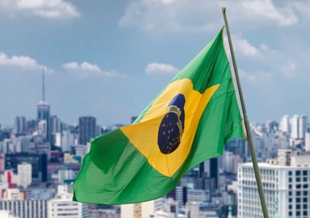 브라질 대선 결선 '극우' 보우소나루 당선…좌파 아다지 패배
