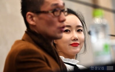 "인권 없다" 트럼프에 호소하던 낸시랭…이혼과 밝힌 왕진진의 '폭행감금'