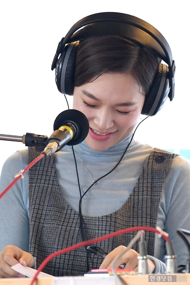 [포토] 한예리, '미소가 아름다운 DJ' (부산국제영화제)