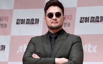 [포토] 지오디 김태우, '막내지만 여행에서는 대장'