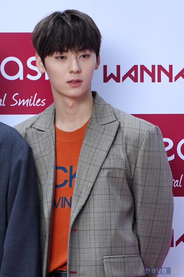 [포토] 워너원 황민현, '몽환적인 눈빛'