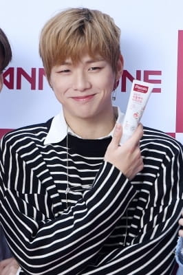 [포토] 워너원 강다니엘, '살살 녹는 미소'