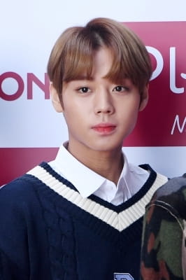 [포토] 워너원 박지훈, '미소년의 정석'